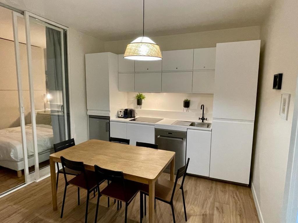 St Germain Beauvoir Chicsuites Париж Экстерьер фото